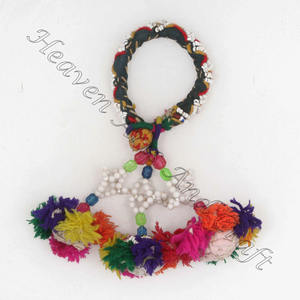 Banjara-pulsera de estilo étnico raro, con borlas, de gitana antigua - Product Image 1
