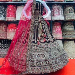 Impresionante glamour de la novia de invierno espejo completo adornado Lehenga Choli Jarkan Stone Flair blusa larga con tela de vestido Salwar - Product Image 1