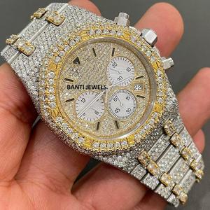 Montre chronographe de luxe bicolore sertie de moissanite avec boîtier entièrement serti de diamants, bijoux hip-hop, montre de caractère - Product Image 1