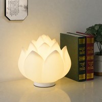 Lampe de table en plastique Lotus, lampe de chevet florale moderne avec commande tactile rechargeable, lumière de nuit intérieure, lumière douce et chaude