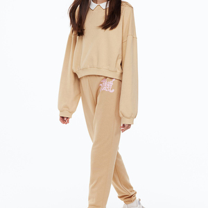 Ropa de calle personalizada para mujer, conjunto de Jogger de dos piezas, venta al por mayor, pantalones de chándal de lana de cintura media, pantalones de chándal de algodón informales para niñas con parte delantera plana - Product Image 5