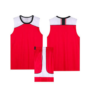 Ensemble de maillots de basket-ball personnalisés de haute qualité uniforme d'impression numérique respirant pour les joueurs 100% Polyester Service OEM - Product Image 2