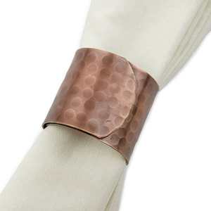 Rond de serviette martelé de style français en acier inoxydable dîners de mariage classiques écologiques salle à manger Occasion spéciale - Product Image 3