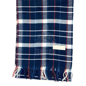 Écharpe d'hiver pliable pour hommes de qualité supérieure 2025 conception Unique robuste couleur unie hommes écharpe d'hiver - Product Image 4