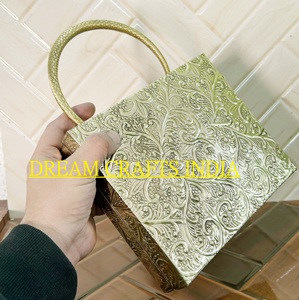 Bolso de mano de noche hecho a mano de latón de Metal puro con diseño de grabado de flores hermosas para mujer con bolso de lujo de alta calidad de mano de Metal - Product Image 3