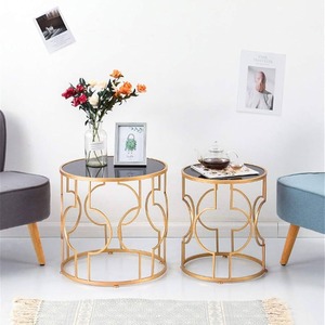 Mesa auxiliar de metal decorativa espacio pequeño sala de estar dormitorio patio, mesa de centro-dorado negro - Product Image 2