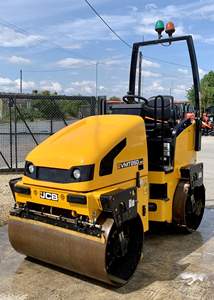 Compacteur vibrant mini 1 tonne, 3 tonnes, 5 tonnes, rouleau compresseur d'asphalte à double tambour, rouleau compresseur routier diesel de 330 kg à 5 tonnes, jusqu'à 5000 kg - Product Image 6