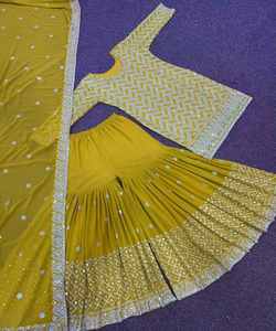 Ropa formal de moda Salwar Kameez de lino con estampado de cuadros tradicionales y trabajo de secuencia intrincada - Product Image 3