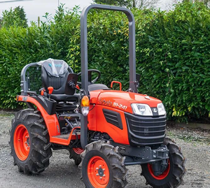 Tracteur compact 4x4 Kubota B1-241 de 24 CV, haute productivité, disponible dès maintenant au prix le plus bas. - Product Image 2