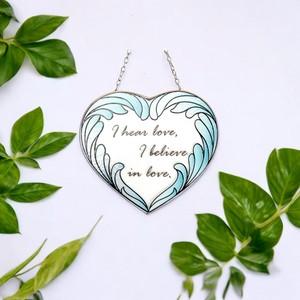 Nouveau design vitrail autocollant attrape-soleil suspendu Art déco cadre en métal papillon pour décoration murale - Product Image 5