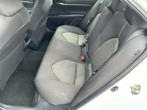 Toyota Camry XSE Turbo 2020, Sedán Automático con Motor V6 de 3.5L, Asientos de Cuero, Techo Corredizo Panorámico, Faros LED y Cámara Trasera - Product Image 5