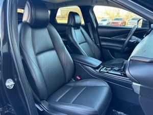 Mazda CX-30 2.5 S Preferred 4dr SUV AWD 2024 Usado en Buenas Condiciones - Product Image 4