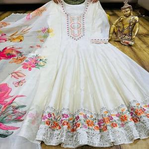 El último vestido Anarkali de trabajo de secuencia de bordado de Chinon pesado de diseñador por FabZone - Product Image 3