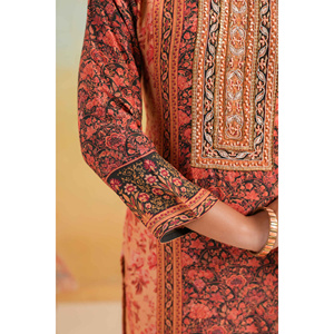 Conjunto de Kurta, Pantalón y Dupatta Floral Color Marrón Kavish Noor-e-Gulab - Product Image 4