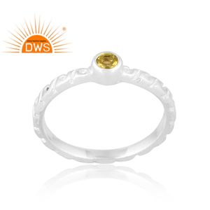 Nuevo diseño, anillo de plata de ley 925 con peridoto natural, joyería de diseño personalizado para mujer, regalo para ella. - Product Image 1