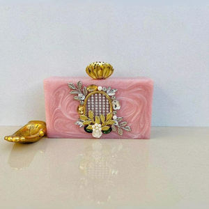 Sac à main élégant en résine de style ange avec motifs peints à la main en rose pour les femmes prix d'utilisation de mariage et de fête - Product Image 1