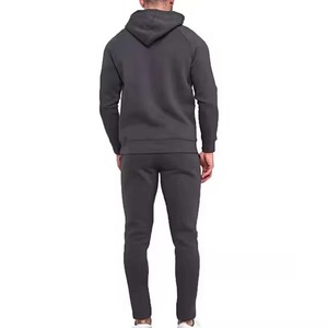 Nuevo diseño de ropa para hombre, nuevo conjunto de chándal de 2 piezas, jersey con logotipo personalizado, chándal con capucha para hombre, chándal de algodón 100% - Product Image 4