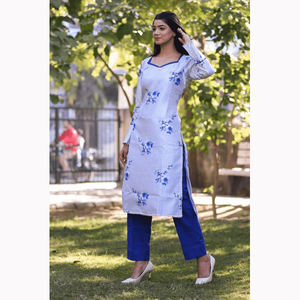 Nuevos diseños de vestido de novia de seda pesada adornado con cuentas de cristal y trabajo de piedra Salwar Kameez para Bodas de adultos - Product Image 3