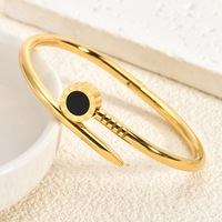 Bracelet minimaliste plaqué or anti-ternissement de qualité supérieure pour la décoration des ongles