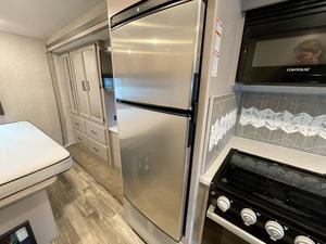 รถบ้านมือสองปี 2022 รุ่น T-h-o-r H-u-r-r-i-c-a-n-e 29M ขายส่งจากโรงงานโดยตรง - Product Image 4