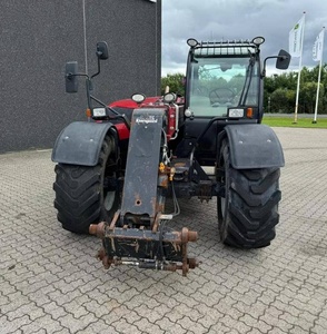 Chariot télescopique compact Kubota KTH4815-2, hauteur de levage 4,8 m, charge nominale 2 tonnes, 4x4, diesel, moment de charge élevé, benne avant - Product Image 5