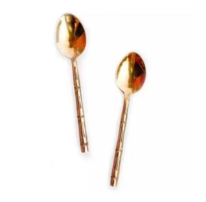 ชุดช้อนส้อมบนโต๊ะโรงแรมใหม่ล่าสุดสุดหรูชุดเครื่องใช้บนโต๊ะอาหารโลหะใหม่พร้อมที่เกลี่ยทองเหลืองชุบทองสำหรับงานแต่งงาน - Product Image 6