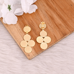 ต่างหูแบบห้อยทรงเรียบ ชุบทองเหลืองคุณภาพสูง งานแฮนด์เมด ผิวด้าน ชุบทองเหลือง ของขวัญวันครบรอบ - Product Image 4