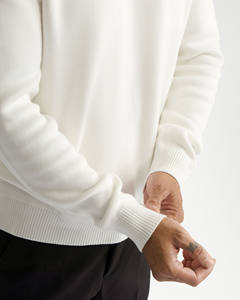 Chemise en maille unie respirante décontractée à manches longues pour homme, couleur café, avec logo au dos, coupe ajustée, style quotidien, Vietnam - Product Image 4