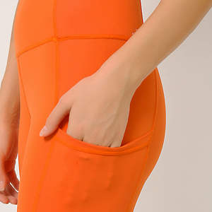 Nouveau design Ensemble de yoga pour femmes Ensemble de yoga à séchage rapide Taille haute Ensemble de yoga nu confortable Ensembles de yoga pour femmes - Product Image 4