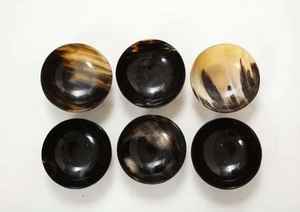 Cuenco para servir ensalada de cuerno de búfalo sin BPA hecho a mano nuevo diseño estilo amor pulido artesanías naturales al por mayor - Product Image 3