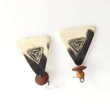 <b>Top</b> Quality Latest Design Buffalo Horn Earing Women New Fashion Jewelry Earing for Party Weddings Anniversary by glowin fashion - Product Image 5