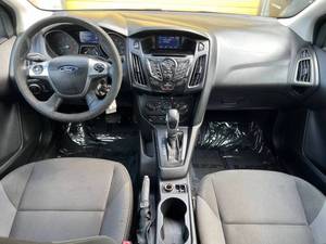 Precio bajo, Ford Focus S 2014 usado en venta - Product Image 3