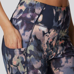 เลกกิ้งพิมพ์ลายซับลิเมชันขนาดใหญ่พิเศษเลกกิ้งโพลีเอสเตอร์ทำจากผู้หญิงเลกกิ้งสไตล์ที่เป็นเอกลักษณ์ - Product Image 6