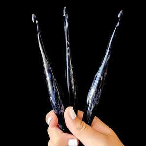 Gancho de Ganchillo de Resina Mango Ergonómico para Tejer y Tejer Hilo DE LA India - Product Image 1