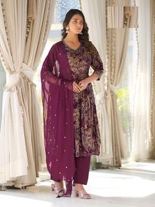 Nouveau dernier lustre premium en gros avec broderie et travail à la main Kurti Duppatta avec travail de séquence Chi-non - Product Image 3