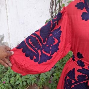 Vestido Bordado de Diseño Personalizado con Cinturón, Cintura Ajustable, Corte Holgado, Manga Farol, Vestido Largo Informal para Fiesta, Ropa de Mujer - Product Image 2