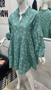 Vestido de algodón 100% para mujer con estampados coloridos Sexy con cuello en V Diseño de abertura de manga larga Tejido con cintura natural - Product Image 3