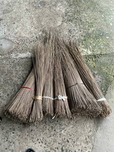 ไม้กวาดใบมะพร้าว | ไม้กวาดใบมะพร้าวจากเวียดนาม - Product Image 4