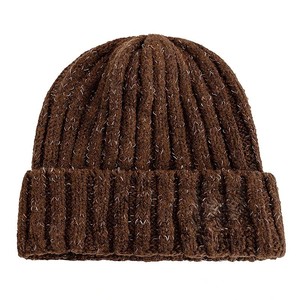 Gorros de Punto Jacquard Bordados Unisex de Invierno con Logotipo Personalizado, 100% Acrílico, Modernos, Cómodos, Duraderos, Color Personalizado - Product Image 4