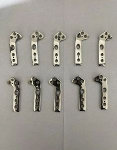 แผ่นล็อคกระดูกสัตวแพทย์10ชิ้น tplo ยาว3.5มม. 60ขวาและซ้าย - Product Image 1