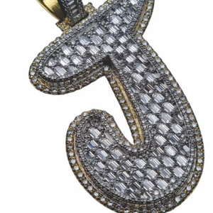 Ice Out VVS Moissanite Esmeralda y corte redondo Diamante Hip Hop Oro amarillo Letra J Colgante Joyería para hombres Plata de Ley 925 - Product Image 3