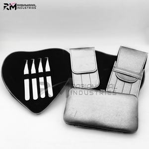 Pinzas de Cejas de Acero Inoxidable de Alta Calidad RMI, Marca Privada, Punta Puntiaguda, Textura Dentada, 10 mm de Longitud, para Uso en Pestañas - Product Image 3