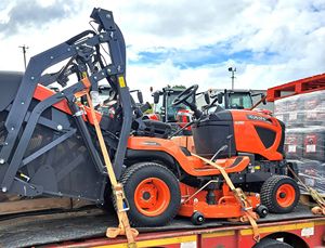 Kubota เครื่องตัดหญ้าแบบนั่งบนสนามหญ้า28V แบบมืออาชีพ G261ที่เชื่อถือได้พลังงานดีเซลตัดหญ้าเรียบรวมถึงกล่องหญ้าจัดส่งเร็ว - Product Image 3