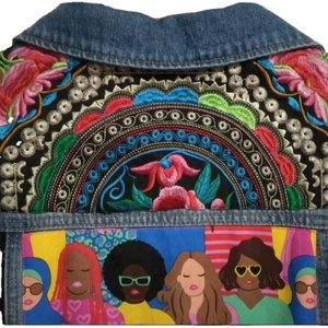 เสื้อแจ็คเก็ตยีนส์แฟชั่นลำลองสีน้ำเงินกรมท่า แขนยาว ติดกระดุม คอวี สำหรับผู้หญิง - Product Image 2