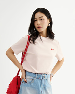 Camiseta Corta de Algodón de Alta Calidad para Mujer, con Icono Bordado, Color Sólido, Corte Regular, Transpirable, de Secado Rápido, para Verano - Product Image 1