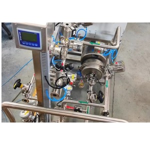 Système CIP en acier inoxydable de qualité supérieure utilisé pour le nettoyage des réservoirs de mélange, des réservoirs de stockage et des lignes de remplissage, disponible à la vente - Product Image 2