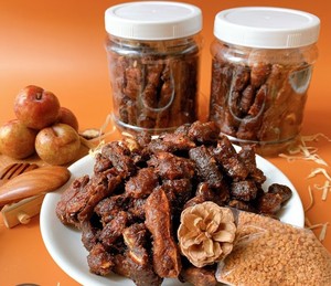 Premium <b>Sweet</b> and <b>Sour</b> Dried Tamarind Candy Chewy Fruit Snack Wholesale Bulk Natural Tropical Delicacy Factory Direct Export - Product Image 1