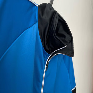 เสื้อแจ็กเก็ตวิ่งแขนยาวของผู้ชายเสื้อผ้าแฟชั่นมีฮู้ดสำหรับฤดูหนาววัสดุผ้าไซส์ XL ออกแบบโลโก้ได้ตามต้องการ - Product Image 4