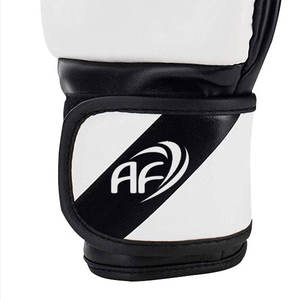Gants MMA de la dernière collection de gants MMA fabriqués par des professionnels Produit très demandé Gants MMA en couleur unie Gants MMA légers - Product Image 5