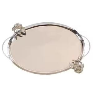 Plateau de service en chocolat de forme ronde, design élégant, fait à la main, plat de service avec poignées florales - Product Image 1